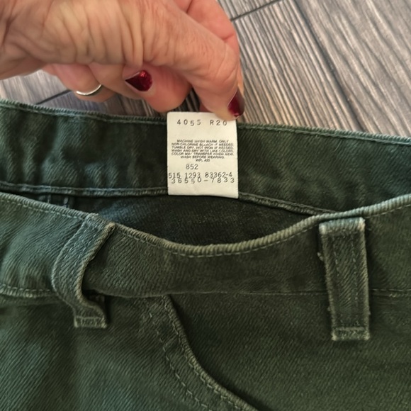 Vintage Levi's Dark Green Jean Shorts jorts 550 relaxed orange tab - Picture 12 of 12